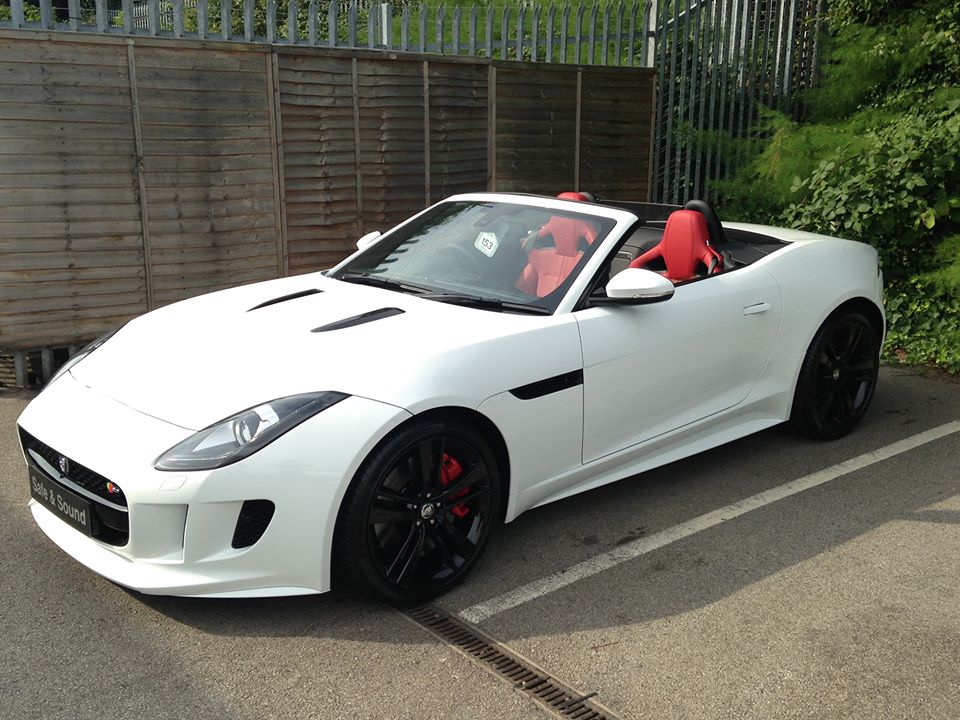 jaguar trackstar fitted in leeds wakefield